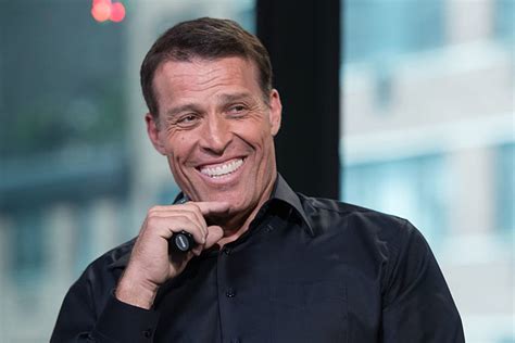 tony robbins personal life.